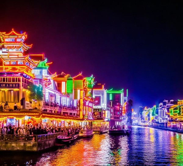 无锡夜游指南，南泉晚韵，探寻无锡不夜城的魅力时光,无锡夜游指南，南泉晚韵，探寻无锡不夜城的魅力时光,历史,第1张