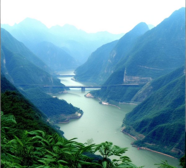 宜昌携宠畅游，三峡美景与宠物友好景点全攻略,宜昌携宠畅游，三峡美景与宠物友好景点全攻略,历史,景点,风情,第1张