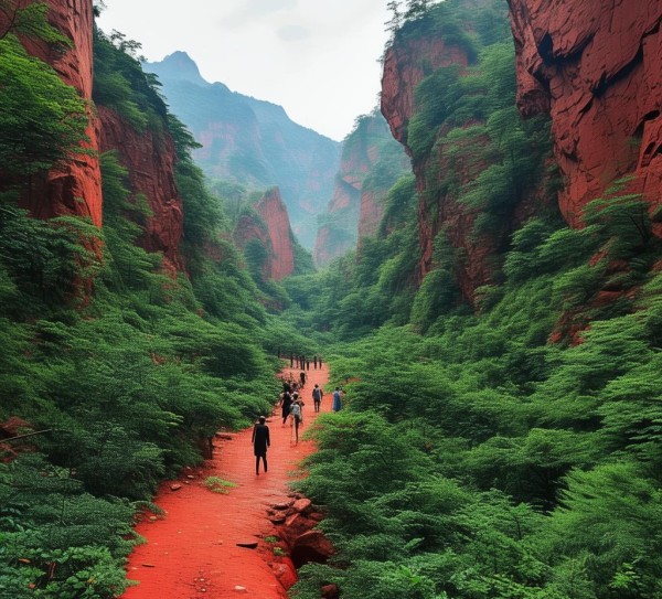 龙岩红色之旅，红色足迹与自然风光双重体验,龙岩红色之旅，红色足迹与自然风光双重体验,历史,景点,美食,第1张